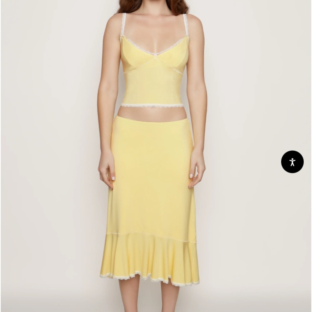 Danielle Guizo yellow set